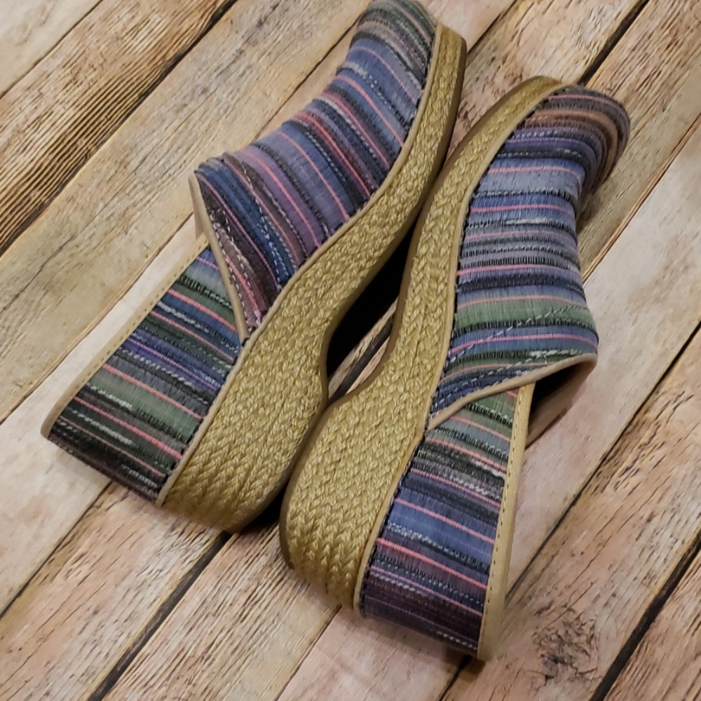 Dansko Clogs - Picture 5 of 7